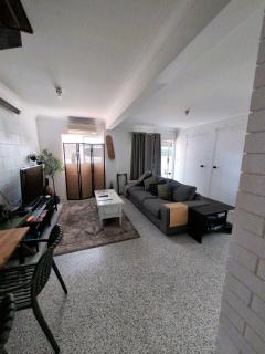Peaceful, Pool, LowTox, B'fast included, Yoga Yard - 9