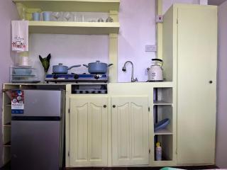 CJ's Creole Hideaway - 7