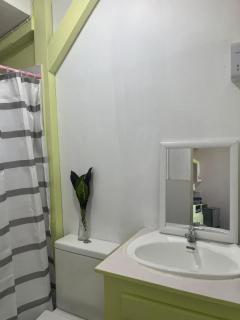 CJ's Creole Hideaway - 3