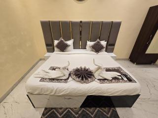 Shree Dharan Stays - 8
