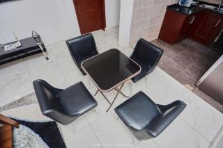 Affordable Luxury Serviced Apartments at Douglas Court Adenta Accra-30mins to Airport and Mall - 5