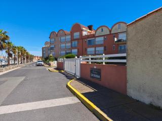 Studio Cabine à Gruissan pour 4 pers - Parking sécurisé - FR-1-796-40 - 8