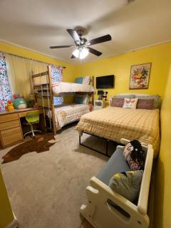 Southern’s Beauty2 very close to airport - 8