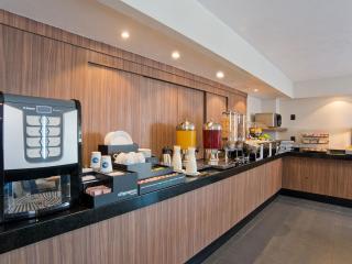 City Express by Marriott Santiago Aeropuerto - Santiago - 4