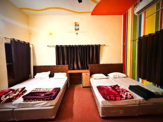 ANANTA VISHWANATH ReTREAT ASHRAM - 0