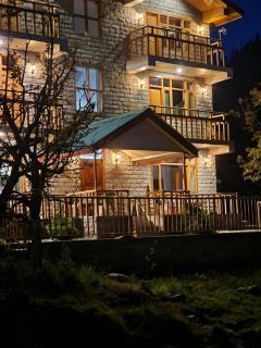 Hotter Potter Stays Manali - 3