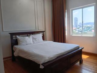 Queen-Hotel - 2