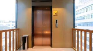 IU Hotel Kunming Jinma Bijifang Joy City - 5