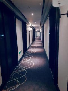 Xana Hotelle·Nanchang Bayi Square Metro Station - 1