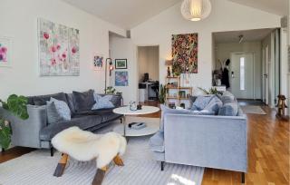 3 Bedroom Cozy Home In Kyrkesund - 9