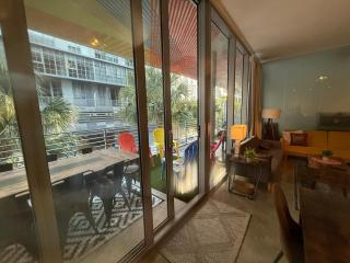 Wynwood Art Loft with Huge Balcony and gated parking - 7