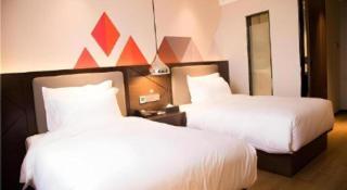 Borrman Hotel Huanggang Wuxue Yuhu Road - 5