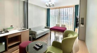 Borrman Hotel Guigang Pingnan Donghu - 8