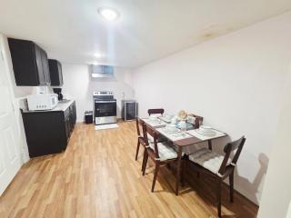 Cozy Houston Retreat Near Galleria-2BR - 6