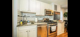 Tranquil Retreat, Modern Comfort, Historic Charm - 5