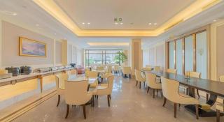 Vienna Hotel Chongqing West Station Square - 5