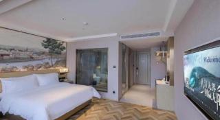 Vienna Hotel Lincang New Asia Pacific Times Square - 4