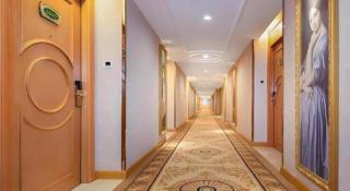 Vienna Hotel Hubei Macheng Cultural Town - 7