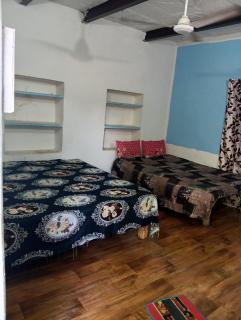 Ganga Kashi Homestay - 3