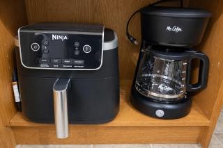 Whisper Creek - Cozy Creekside Retreat - 4