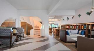 AMIGO migo Sleeping Hotel (mission hills) - 8