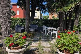 Hotel Villa Pina - Vicino al mare con parcheggio e giardino - 8