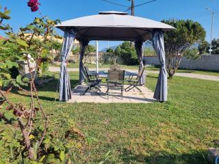 Isthmus Cuddly Nest - 0