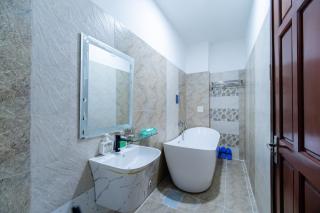 Sky Star Hotel Go Vap - 5