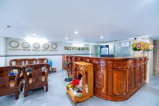 Sky Star Hotel Go Vap - 1