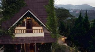 Dalat Old Market Town - 6