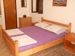 Apartments Ognjenović - Risan - 3