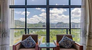 Huangshan Xuanyuan International Hotel - 9