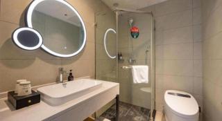 GreenTree Inn Shenyang Tiexi Huaxiang Road Metro Station Express Hotel - 5