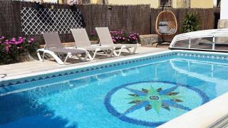 Villa privada con piscina, jardín y BBQ cerca de Madrid - 0