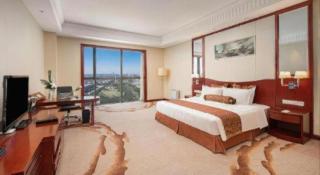 Longqi Jianguo Hotel Kunshan - 1