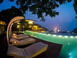 The Dreamland Resort - 3