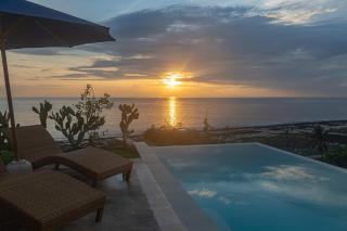 VILLA HELIOS, Private 3BR Villa with Infinity Pool and 180-Degree Ocean View, Nusa Penida - 8
