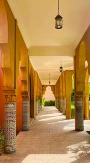 Riad 3BR with pool & rooftop – Central Marrakech - 4