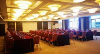 Baodao Exhibition Center Hotel - 3