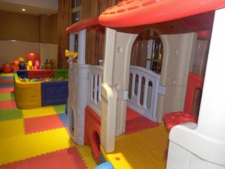 Shangri-La Original Density Hotel - 8