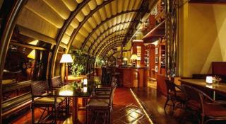 Regency Art Hotel - 8