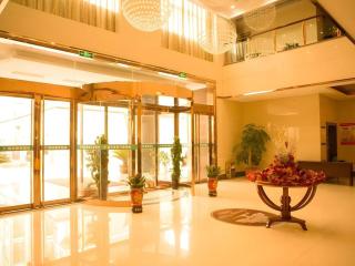 GreenTree Inn Fuyang Yijing International North Business - 8