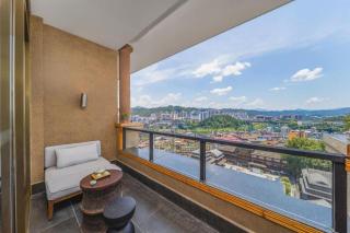 Jolie Vue Boutique Hotel Sanjiang - 5