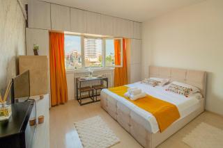 Golden Skyline Studio - 8