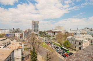 Golden Skyline Studio - 5