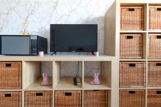 Golden Skyline Studio - 3