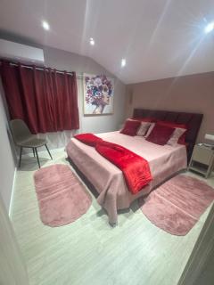 The 50/50 Luxury Apartments - 3