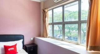 OYO 89844 Green Villa Hotel - 1