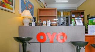 OYO 89922 The Sarina Hotel & Cafe - 4