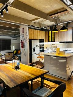 Upscale Loft in Leafy green and secure estate - 1